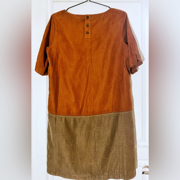 A.V.V. STANDARD faux suede colour block dress - Picture 2 of 8